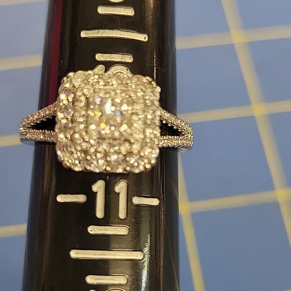 Rhinestone Silver Tone Ring Size 10 - Picture 5 of 5